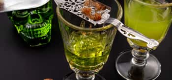 Absinthe is one of those drinks which has a confusing and interesting (and misunderstood) history.